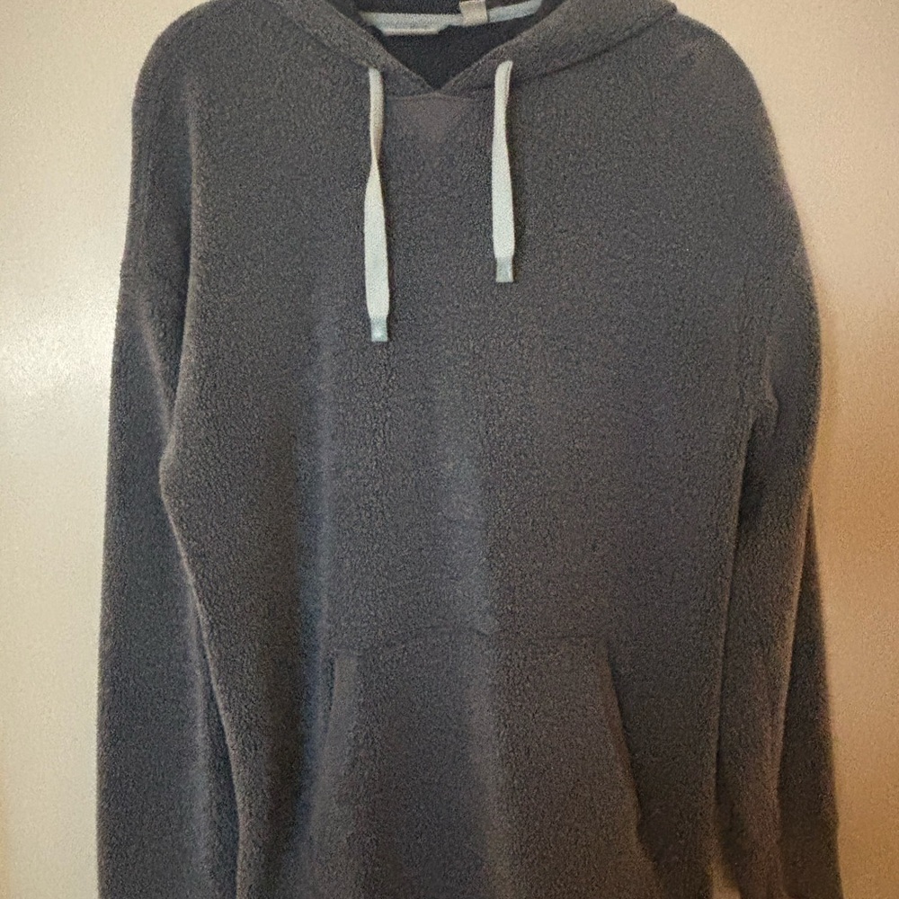 L.L. Bean Women’s Tumbled Sherpa Hooded Pullover size medium in Mallard Blue
